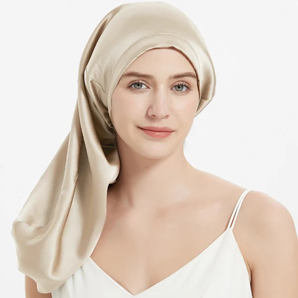 Bonnet en soie de mûrier — Crème